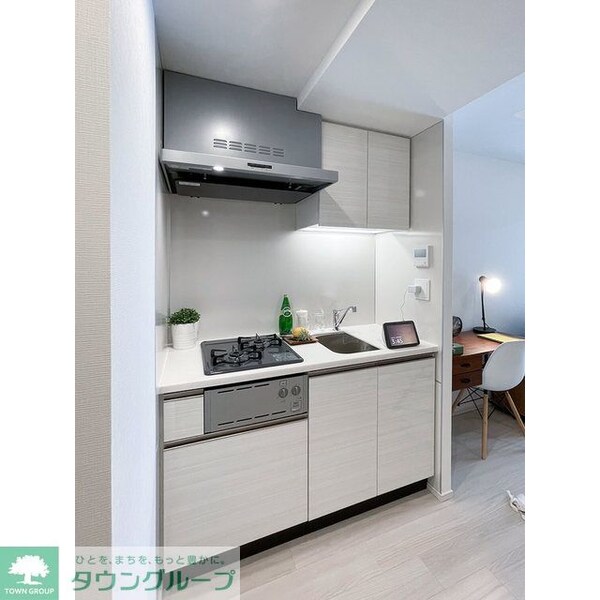 キッチン(【家具/調度品に関しては配置例を示したもので実際の賃貸には…)