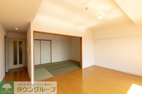 リビング・居室(※写真は同タイプ住戸です。)