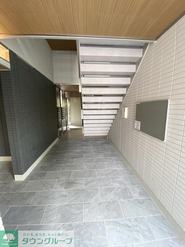 エントランス(エントランス)