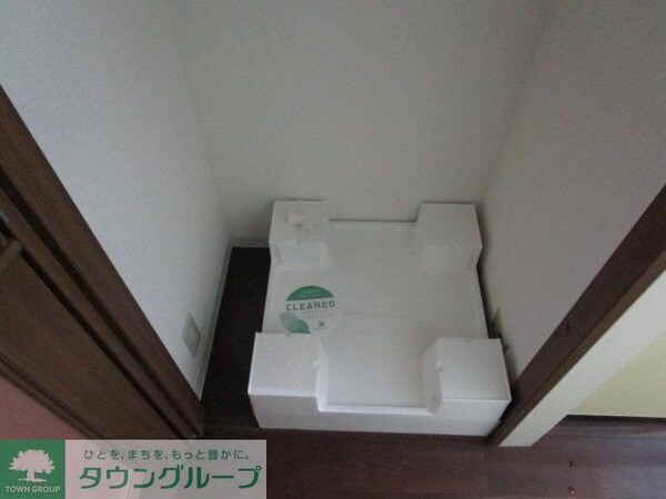 設備(室内洗濯機置場)