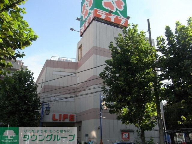 ライフ新桜台駅前店