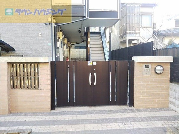 その他(オートロックゲート付き。)