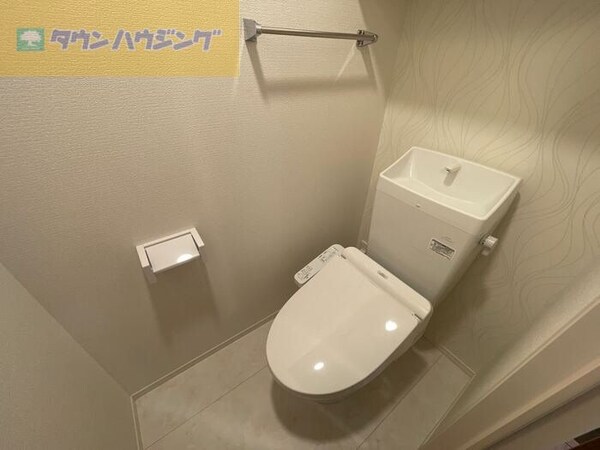 トイレ(同社同シリーズ参考)