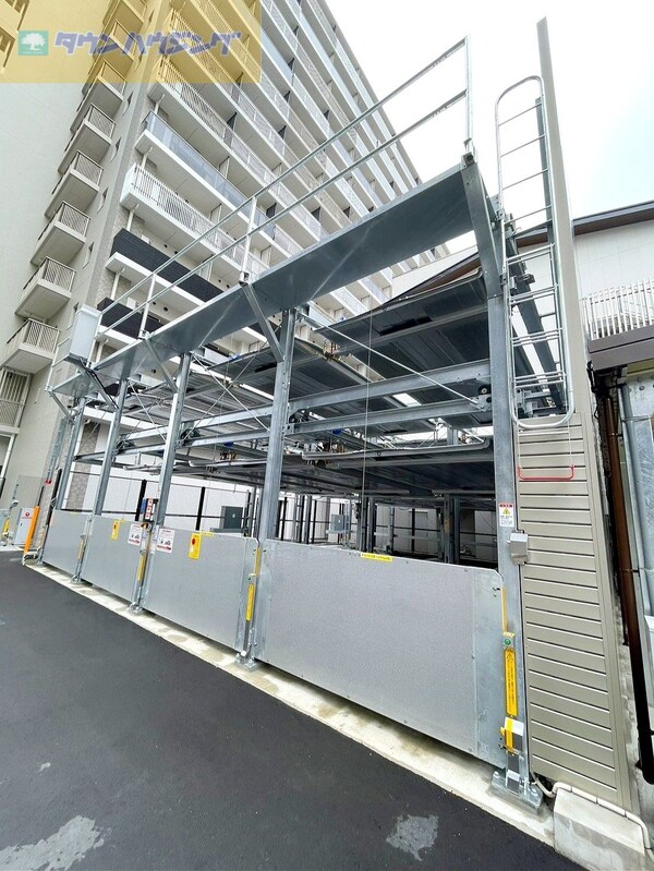 駐車場(駐車場)