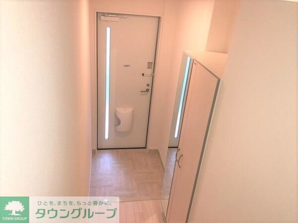 玄関(お部屋探しは【タウンハウジング千葉店】にお任せ下さい♪)