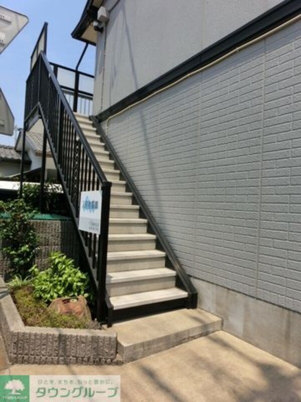 エントランス(お部屋探しは【タウンハウジング千葉店】にお任せ下さい♪)