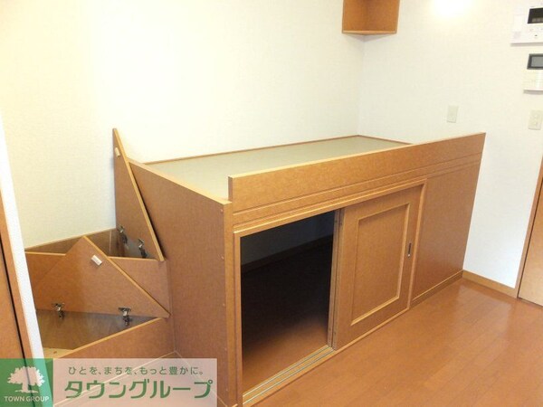 その他室内・内装(ベッド下収納、階段収納)