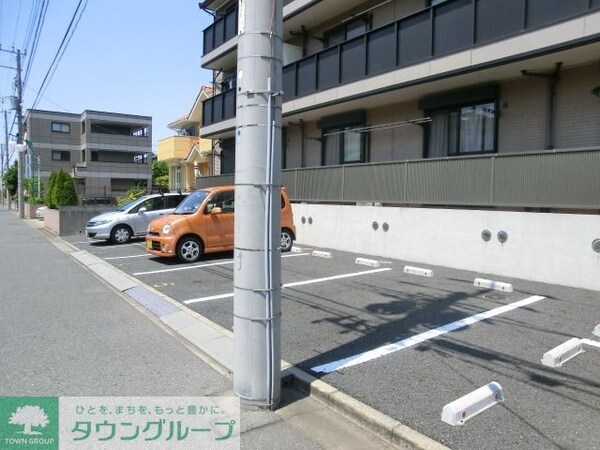 駐車場(現地待ち合わせ歓迎♪お問合せはタウンハウジング千葉店まで！)