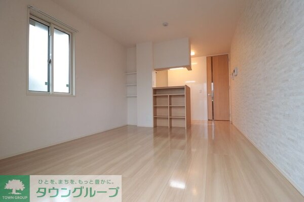 リビング・居室(現地待ち合わせ歓迎♪お問合せはタウンハウジング千葉店まで！)