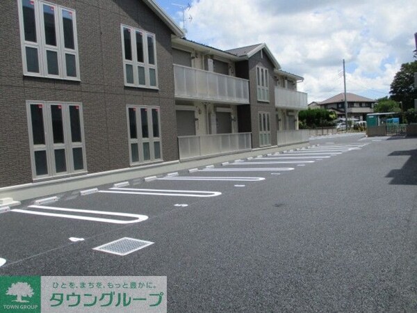 駐車場(現地待ち合わせ歓迎♪お問合せはタウンハウジング千葉店まで！)