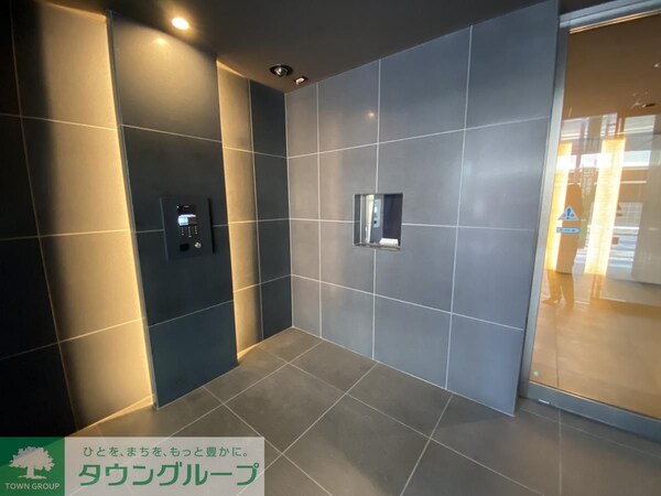 エントランス(エントランス)