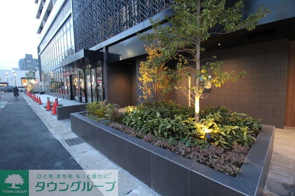 エントランス(エントランス)