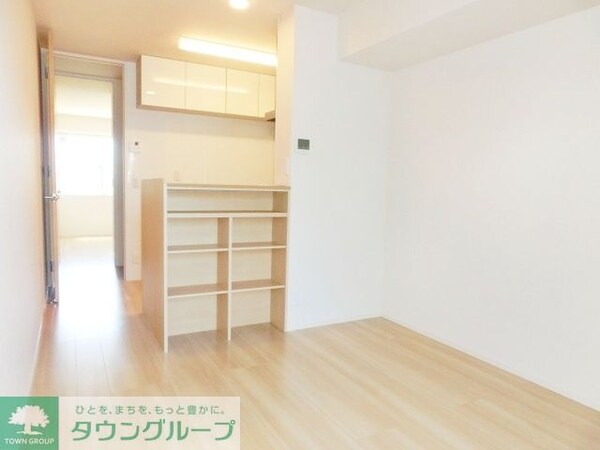 リビング・居室(現地待ち合わせ歓迎♪お問合せはタウンハウジングまで！)