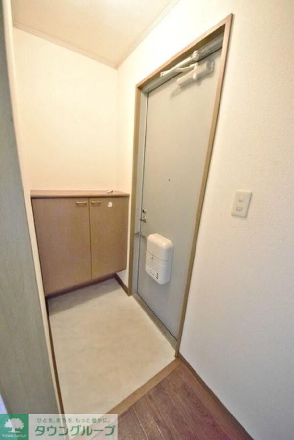 玄関(お気軽にお問合せ下さい♪043-290-8070)