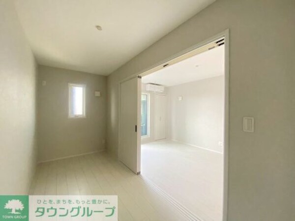 寝室(お問合せは【タウンハウジング】まで！※現地待合わせ相談可！)