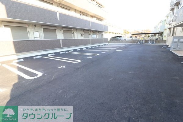 駐車場(現地待ち合わせ歓迎♪お問合せはタウンハウジング千葉店まで！)