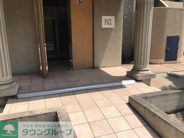 エントランス(お問合せは【タウンハウジング】まで！※現地待合わせ相談可！)