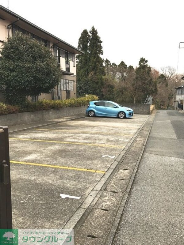 駐車場(お問合せは【タウンハウジング】まで！※現地待合わせ相談可！)