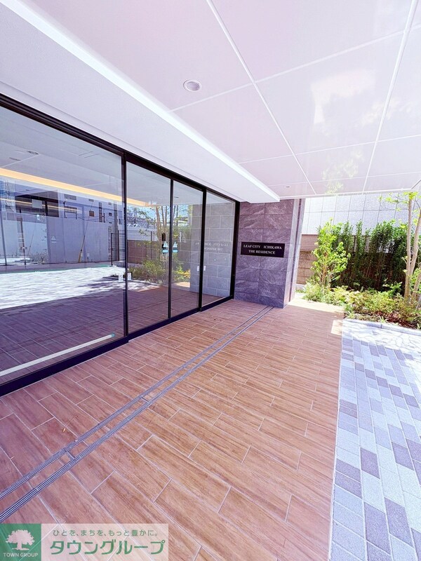 エントランス(エントランス)