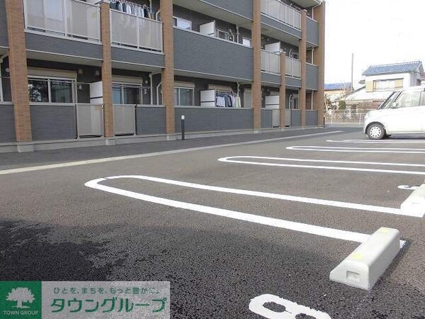 駐車場(現地待ち合わせ歓迎♪お問合せはタウンハウジング千葉店まで！)