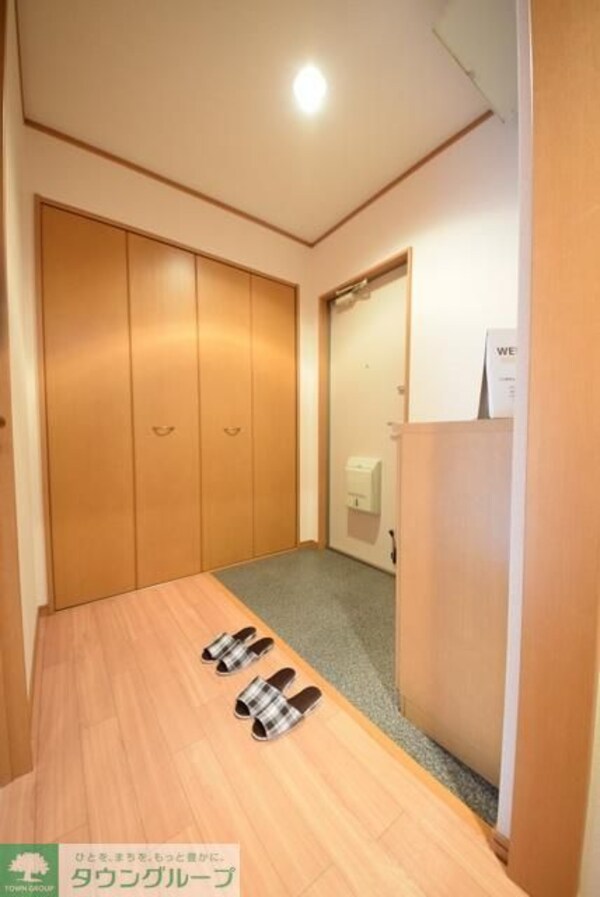玄関(お部屋探しは【タウンハウジング千葉店】にお任せ下さい♪)