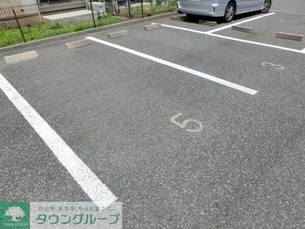 駐車場(現地待ち合わせ歓迎♪お問合せはタウンハウジング千葉店まで！)