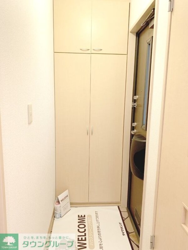 玄関(お部屋探しは【タウンハウジング千葉店】にお任せ下さい♪)