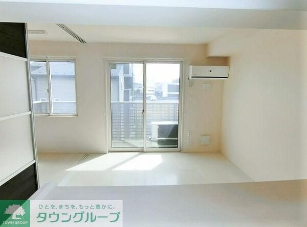 リビング・居室(現地待ち合わせ歓迎♪お問合せはタウンハウジングまで！)