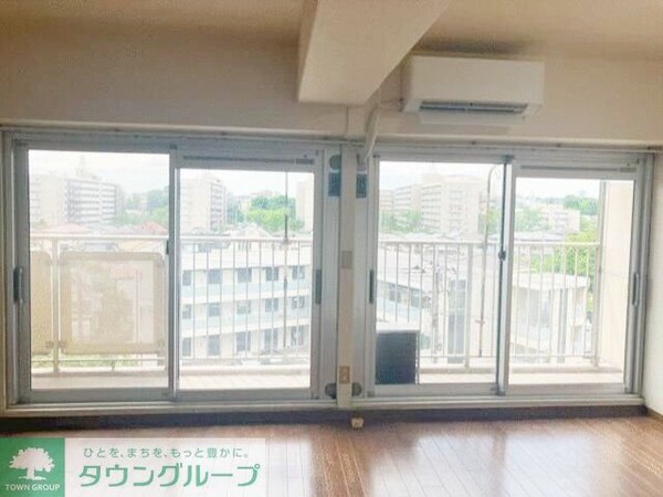 リビング・居室(現地待ち合わせ歓迎♪お問合せはタウンハウジングまで！)