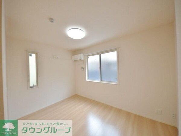 寝室(お部屋探しはタウンハウジング千葉店にお任せ下さい♪)