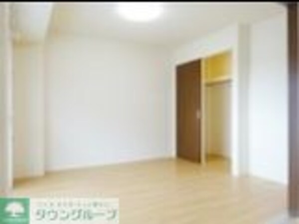 寝室(お部屋探しは【タウンハウジング千葉店】にお任せ下さい♪)