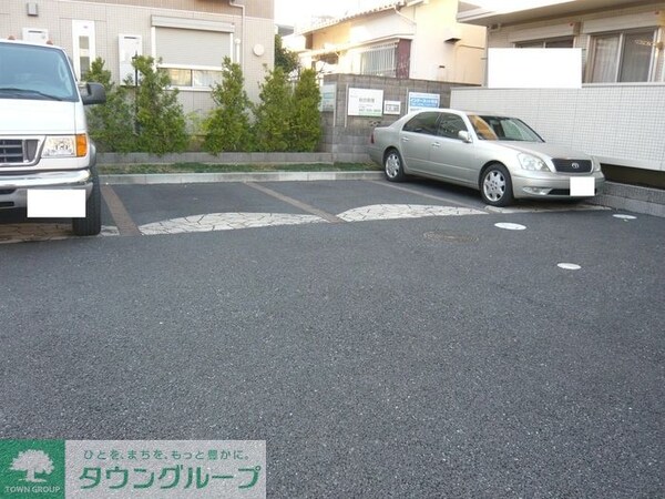 駐車場(同会社施工　別部屋参照　現状イメージ優先)