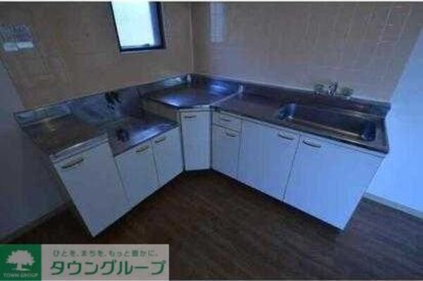 キッチン(同建物別室設備施工例　現況優先)