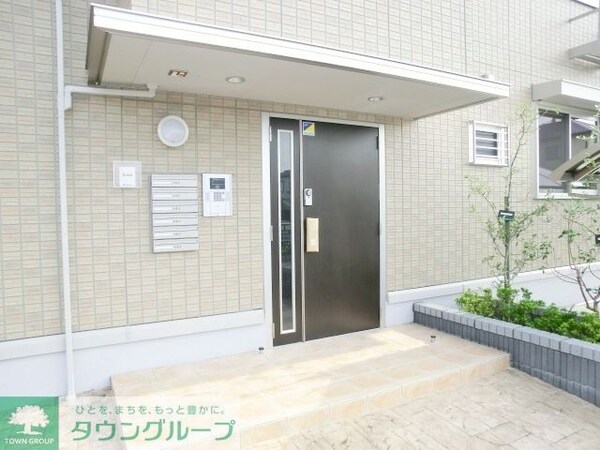 エントランス(お部屋探しは【タウンハウジング千葉店】にお任せ下さい♪)