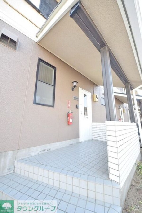 エントランス(お部屋探しは【タウンハウジング蘇我店】にお任せ下さい♪)