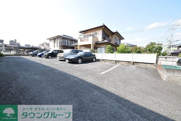 駐車場(現地待ち合わせ歓迎♪お問合せはタウンハウジング蘇我店まで！)