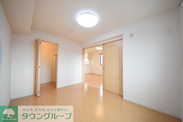 寝室(お部屋探しは【タウンハウジング千葉店】にお任せ下さい♪)