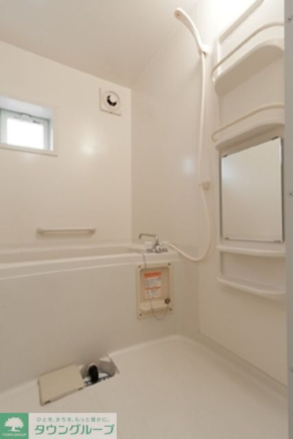 バス／シャワールーム等(※写真は同タイプ住戸です。)