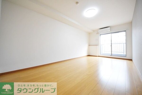 リビング・居室(現地待ち合わせ歓迎♪お問合せはタウンハウジング千葉店まで！)