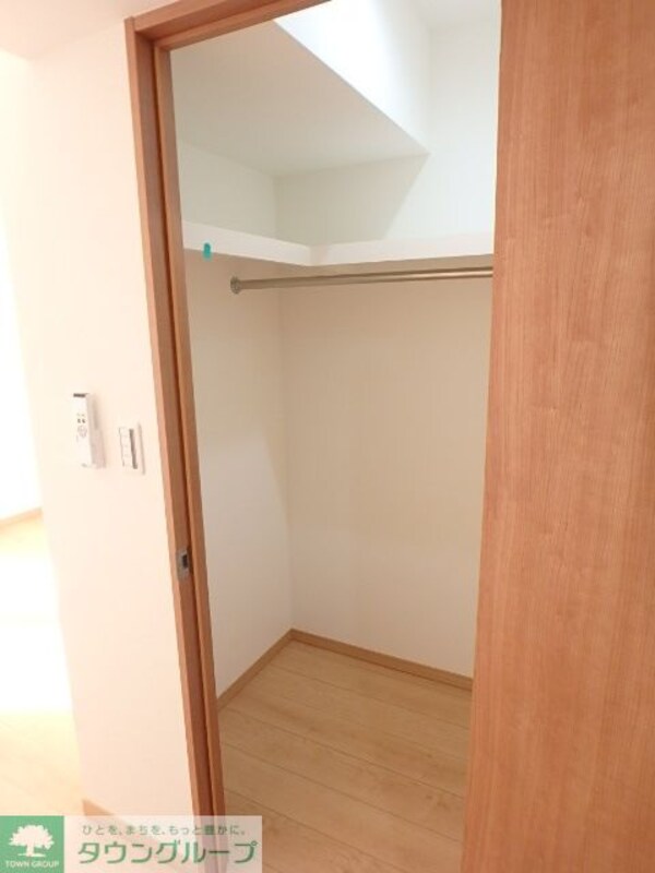 収納(同建物別号室の写真です。)