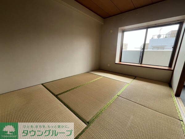 寝室(庭)
