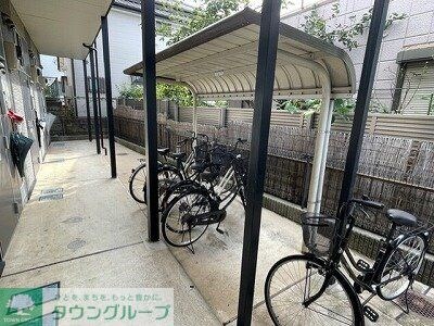 物件内観写真9　(駐輪場)
