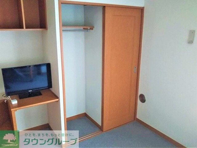 物件内観写真8　(荷物もたっぷり入るクローゼットです！)