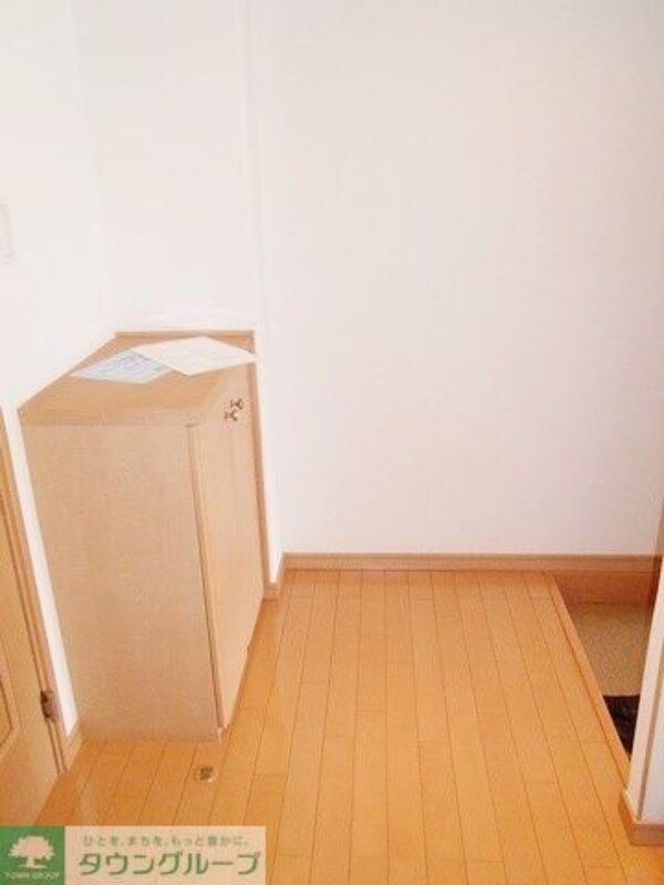 玄関(お部屋探しは【タウンハウジング千葉店】にお任せ下さい♪)