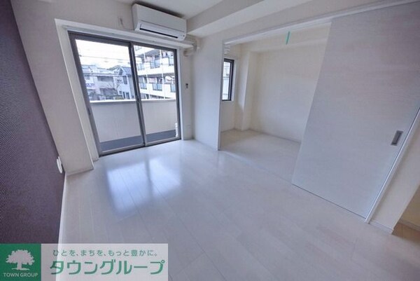 リビング・居室(現地待ち合わせ歓迎♪お問合せはタウンハウジング千葉店まで！)