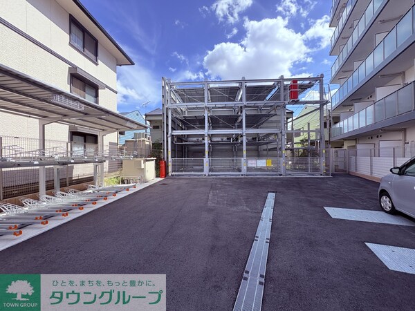 駐車場(駐車場)