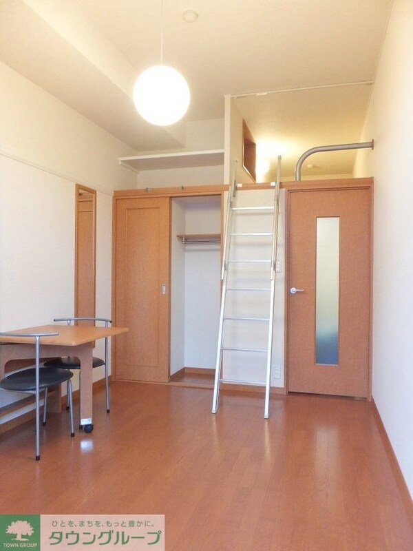その他室内・内装(ロフトも付いていて収納たっぷり)