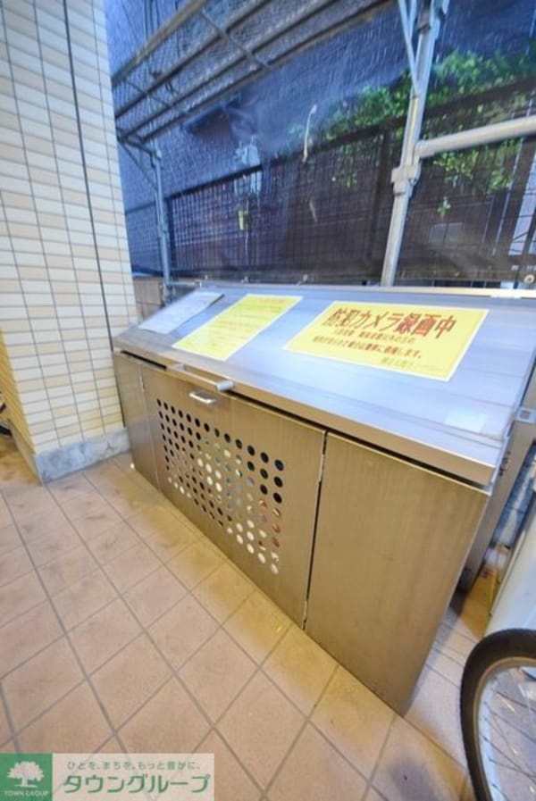 その他(敷地内のダストボックス)
