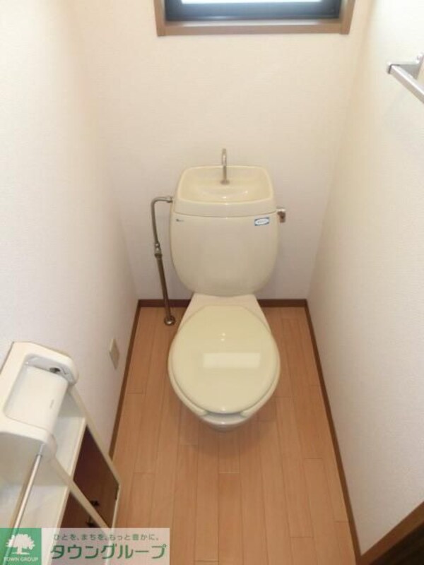 トイレ(トイレ窓有り)