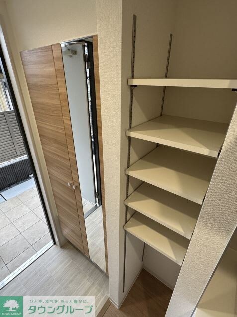 物件内観写真7　(収納)